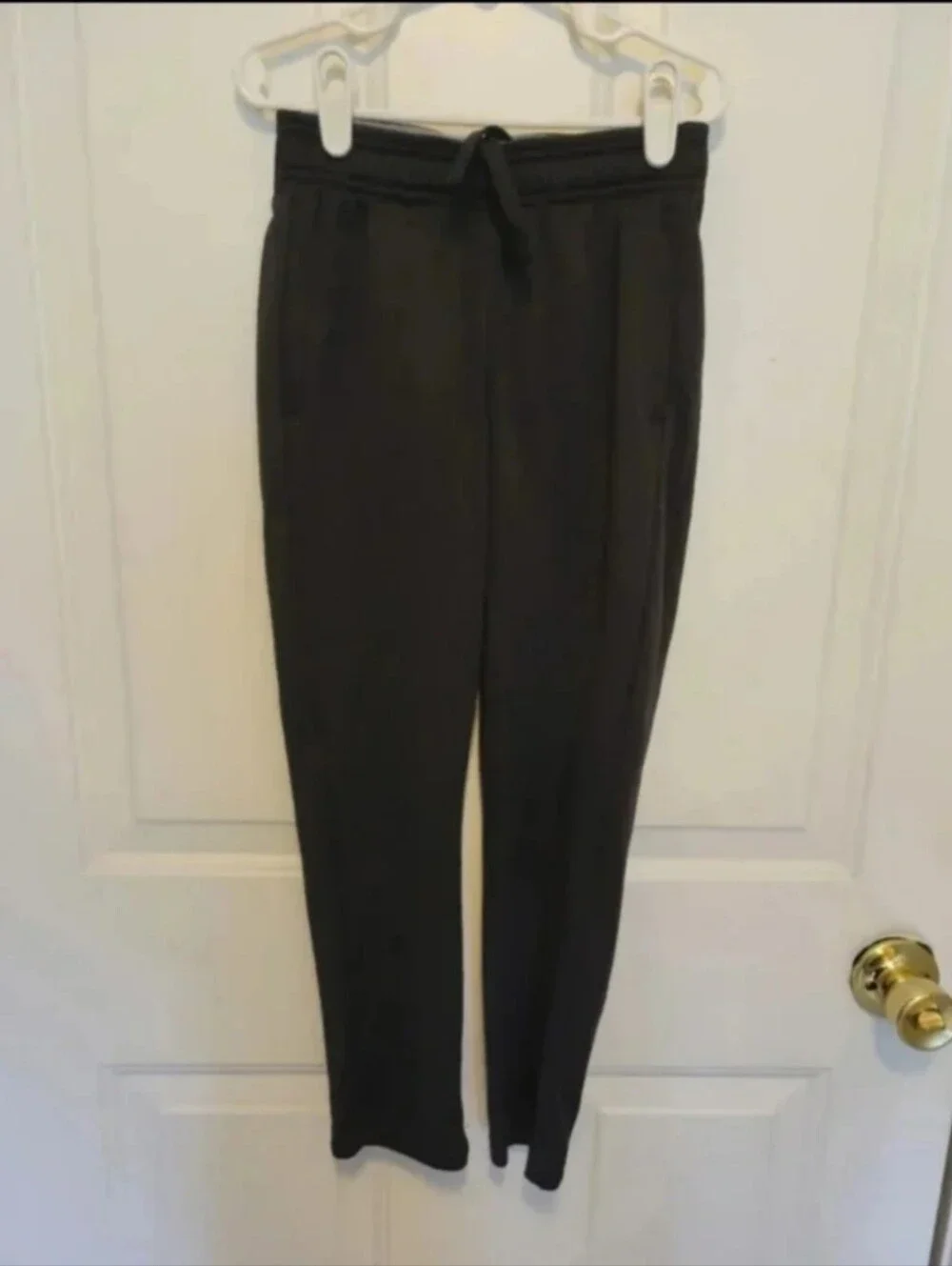Lot of (2) items BOYS CARGO SHORTS Sz. 8/adjustable waist & BOYS ATHLETIC PANTS